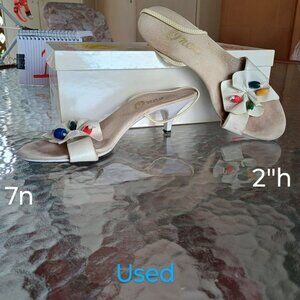 2-in Onyx white with colored beads